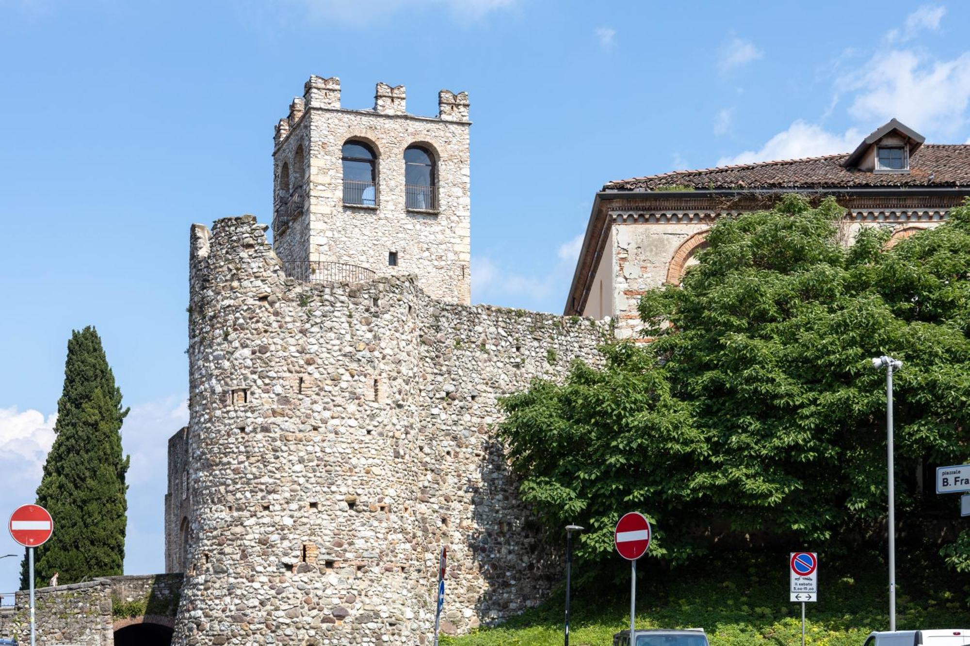 Carpione Apartment Desenzano del Garda Exteriör bild