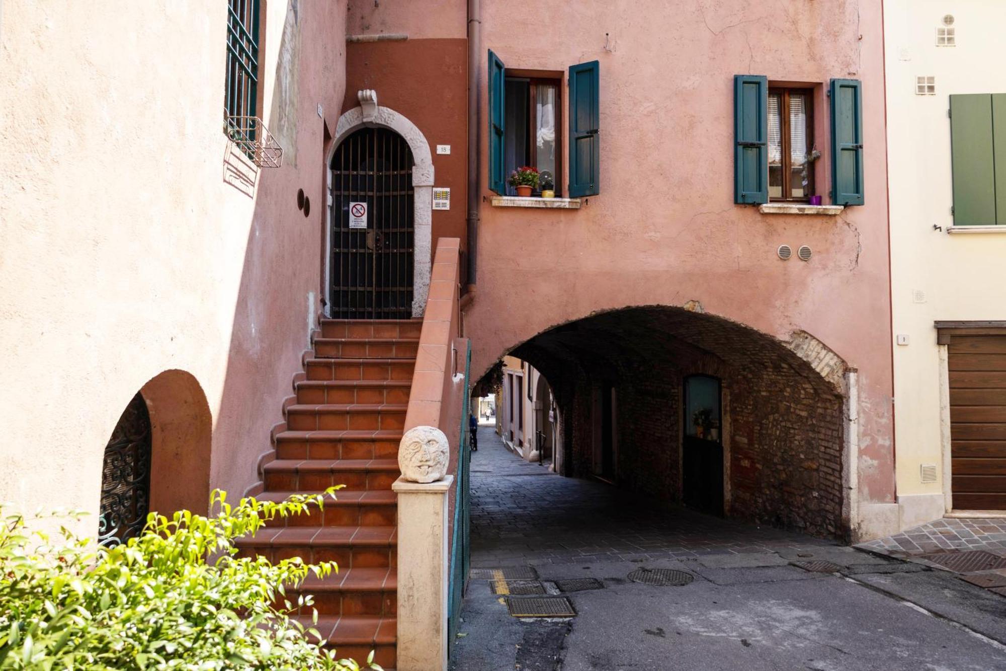 Carpione Apartment Desenzano del Garda Exteriör bild